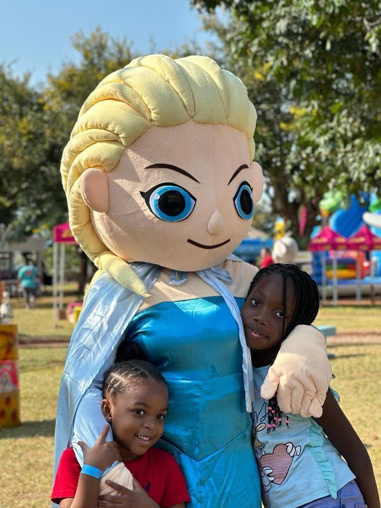 Um abraço da Elsa